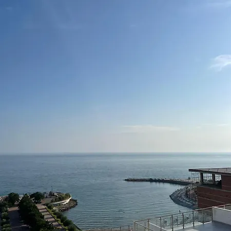 ホテル Sea View Shëngjin
